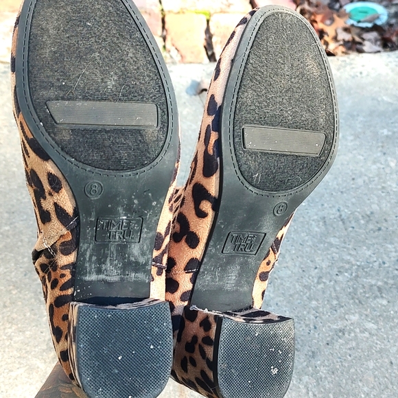 Leopard Boots - Picture 5 of 6